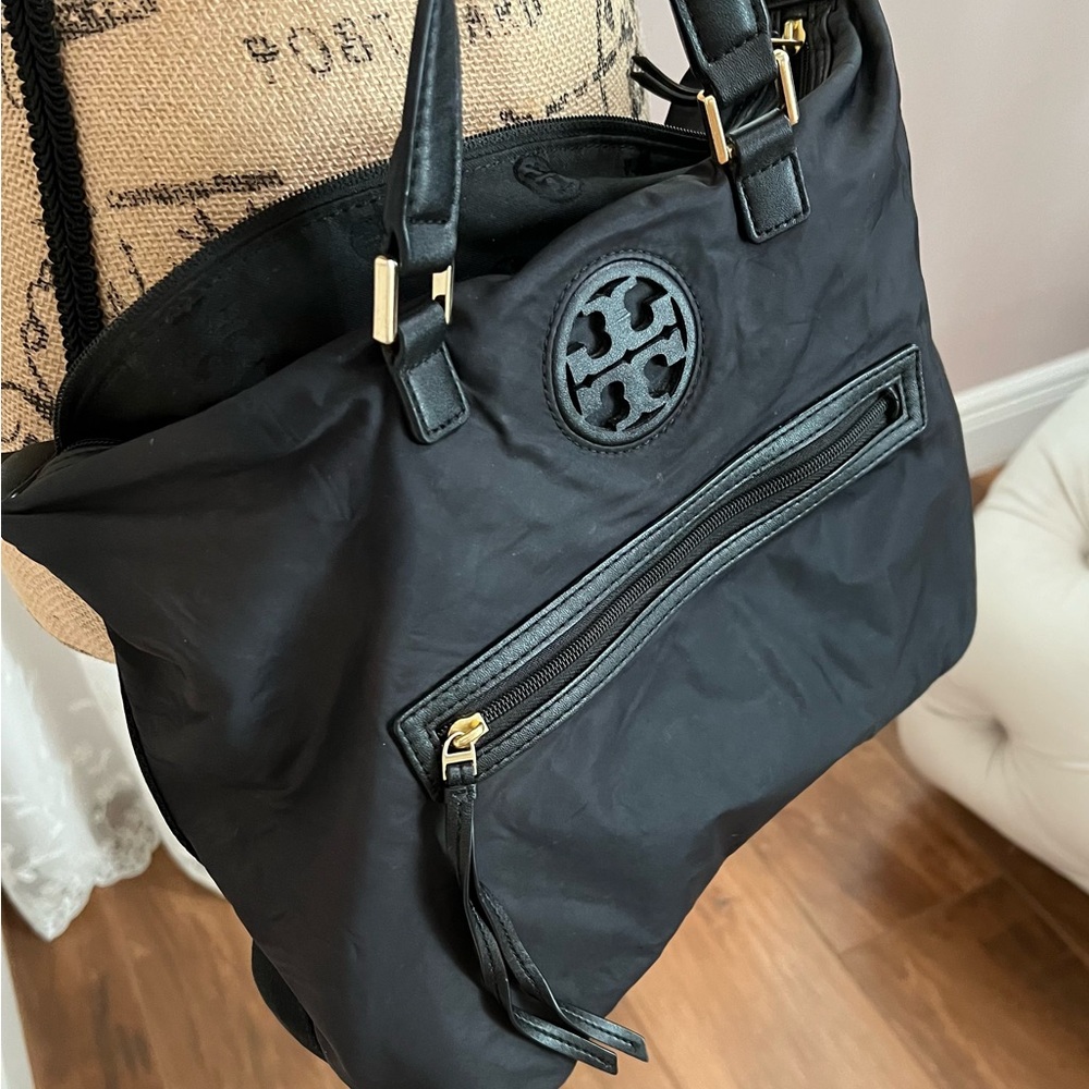Tory Burch black purse